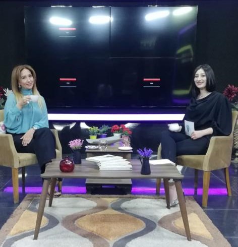 Söyleşiler ile sanata kısa dokunuşlar.